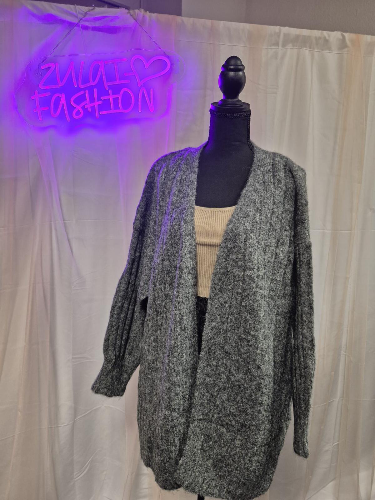 Strickpullover mit weichen Streifen